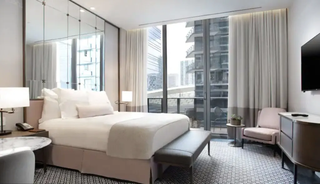 &nbsp;SLS LUX Brickell  room design hotel