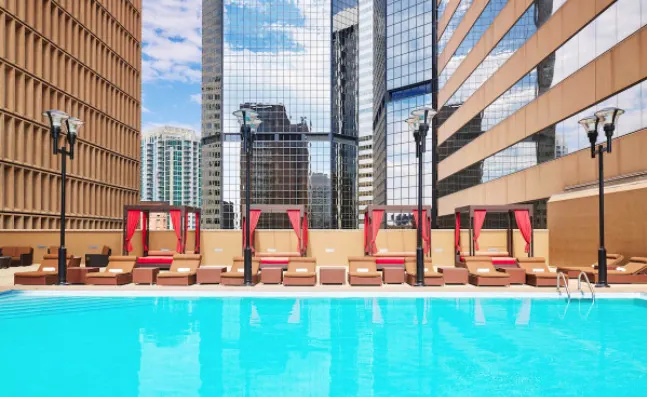 Sheraton downtown Denver Hotel with rooftop pool