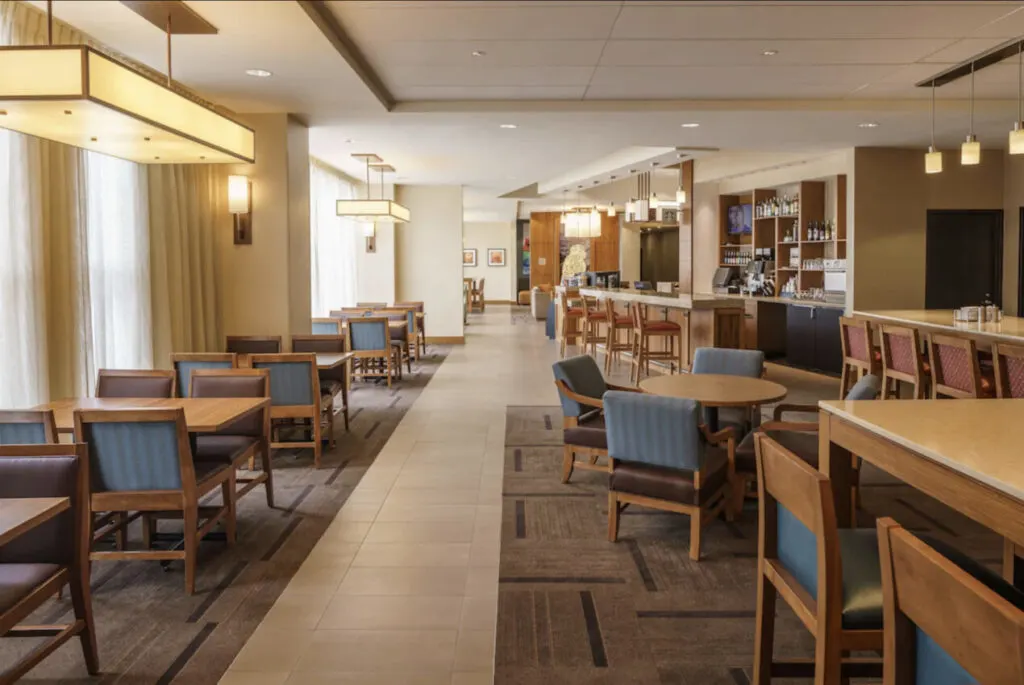 The Hyatt Place Houston Galleria lobby restaurant and free breakfast