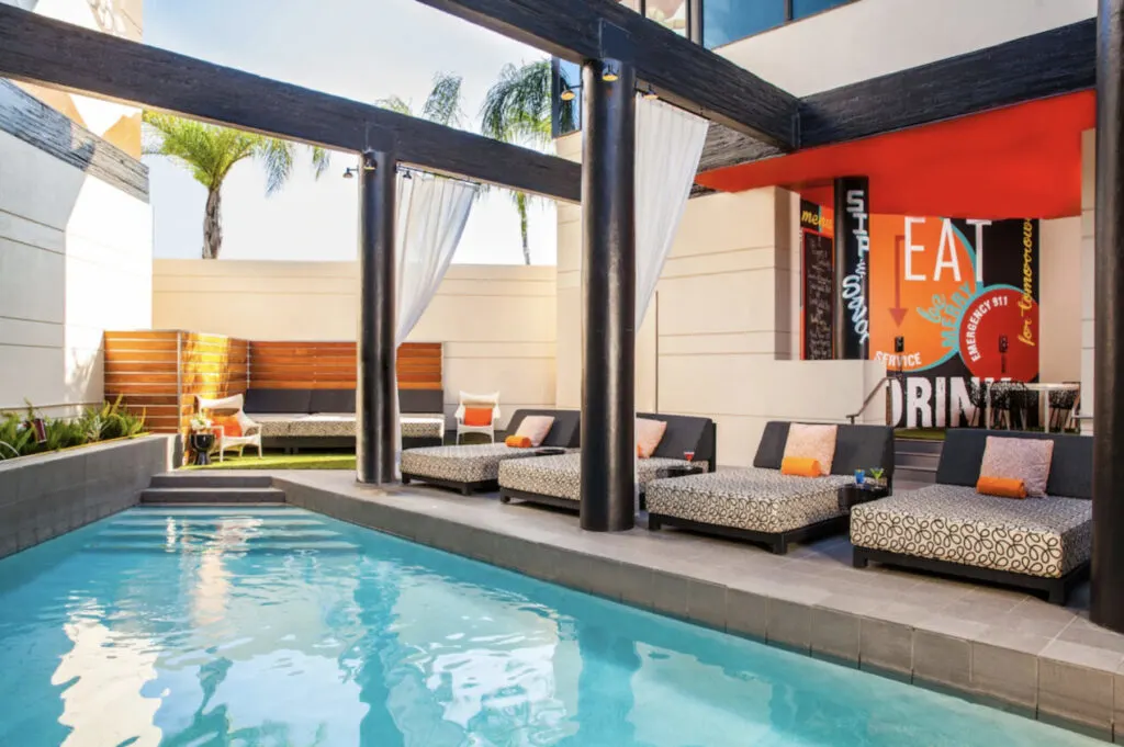 Hotel Derek Houston Galleria Houston hotels with outdoor pools with bar and movie night