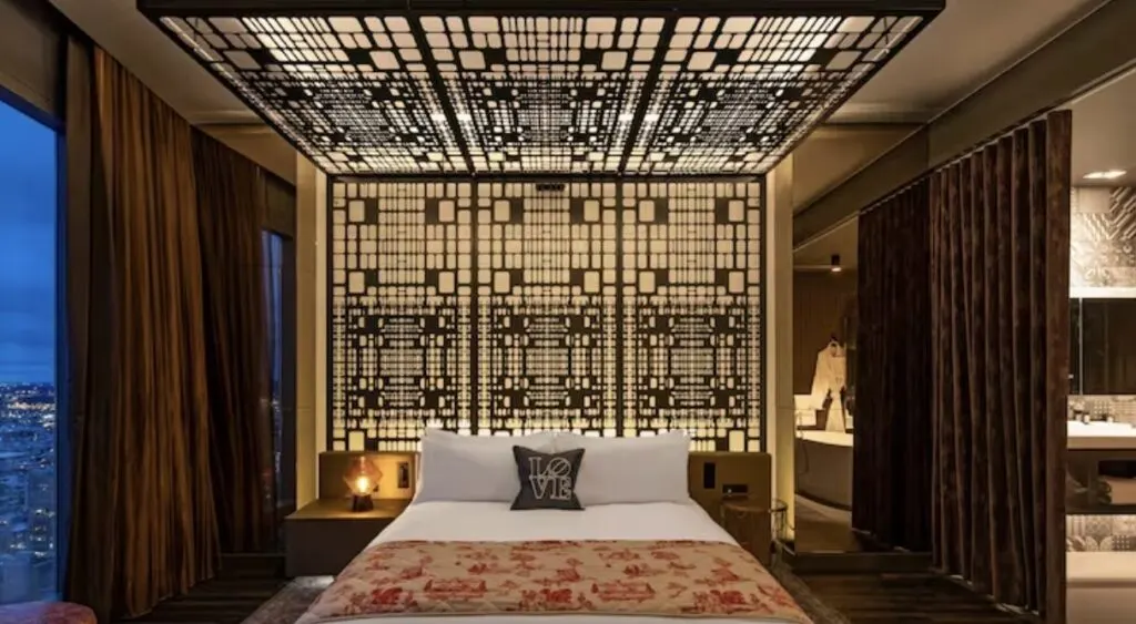 unique hotel room with view at W Philadelphia