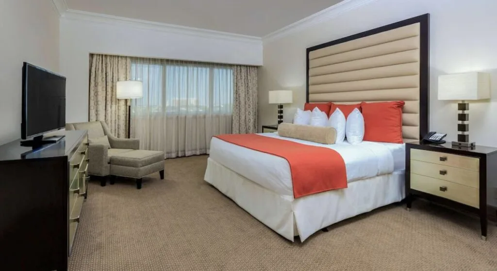 spacious room interior at Wyndham San Antonio River Walk 
