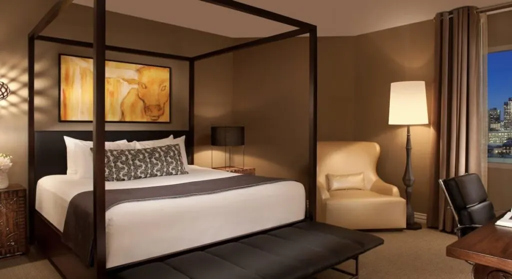 luxury and unique hotel room at Hotel Contessa Texas