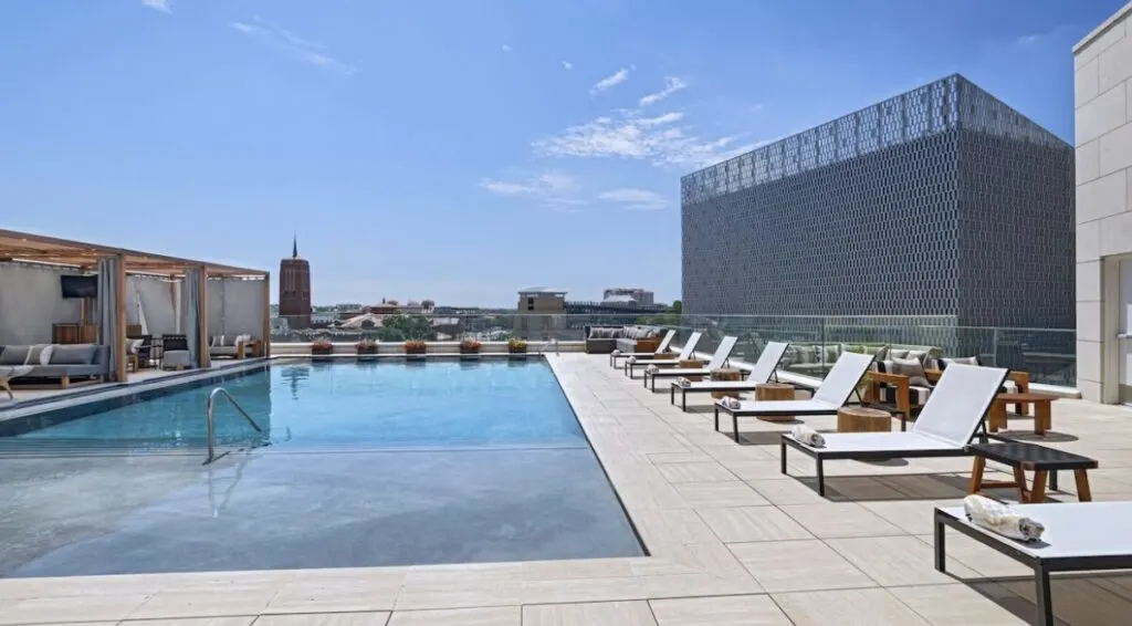 large pool deck at Thompson San Antonio &ndash; Riverwalk by Hyatt 